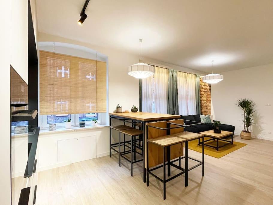Nikiszowiec - Modern Silesian Apartment Катовице Екстериор снимка